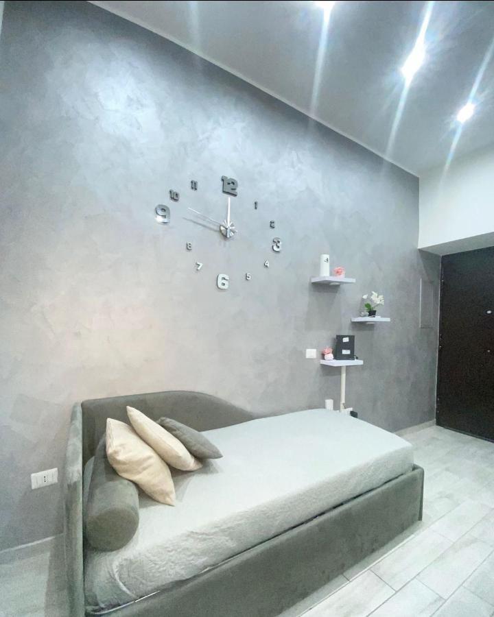 1 Amore Romantica Casa Centrale, Silenziosa Ristrutturata Неаполь Екстер'єр фото